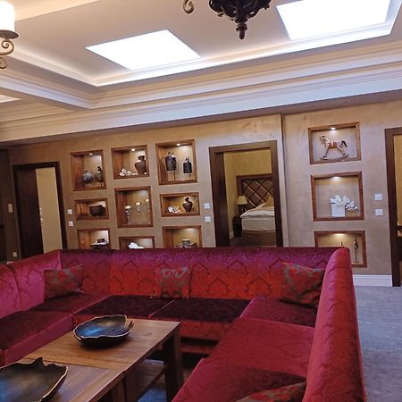 Hotel Dvorana Карлови Вари Екстериор снимка